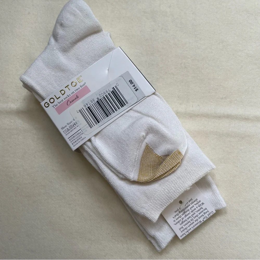 Gold Toe Casuals Castaway Crew Socks 3-Pack Soft Rayon Ever Wear Toe 6–9